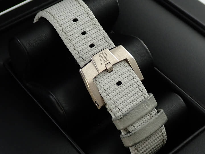 オーデマピゲ CODE 11.59 バイ オーデマ ピゲ クロノグラフ Ref.26393CR.OO.A009CR.01 ホワイトゴールド/ピンクゴールド シルバー文字盤