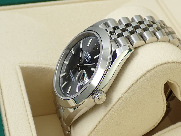 ロレックス デイトジャスト41 Ref.126300 ステンレススチール スレート文字盤 ジュビリーブレスレット 未使用 3Y72URMM