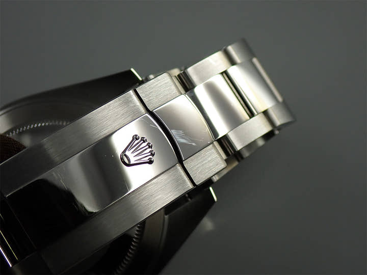 ロレックス デイトジャスト41 Ref.126300 ステンレススチール スレートローマン文字盤 オイスターブレスレット