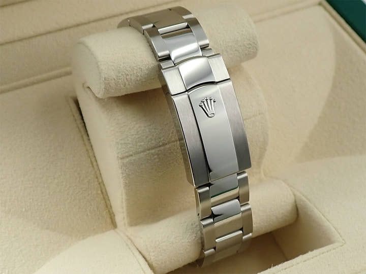 ロレックス デイトジャスト41 Ref.126300 ステンレススチール スレートローマン文字盤 オイスターブレスレット