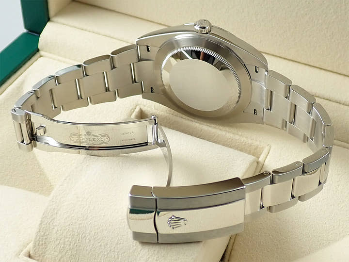 ロレックス デイトジャスト41 Ref.126300 ステンレススチール スレートローマン文字盤 オイスターブレスレット