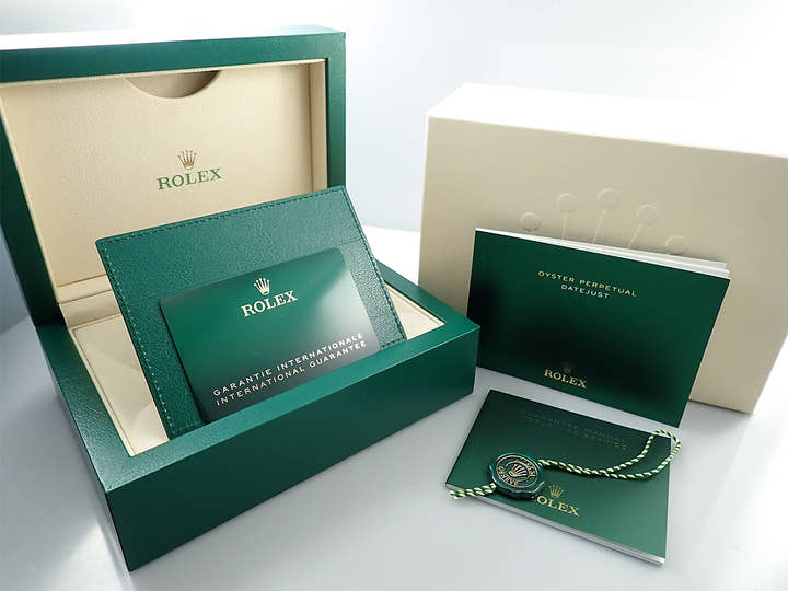 ロレックス デイトジャスト41 Ref.126300 ステンレススチール スレートローマン文字盤 オイスターブレスレット