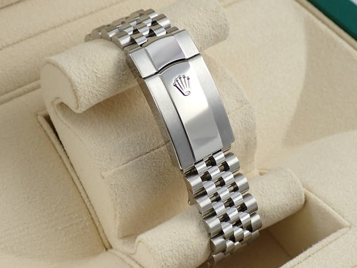 ロレックス デイトジャスト41 Ref.126300 ステンレススチール アズーロブルー文字盤 ジュビリーブレスレット