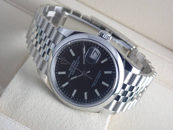 ロレックス デイトジャスト Ref.126200 ブラック文字盤 美品 datejust-132 ジュビリーブレスレット