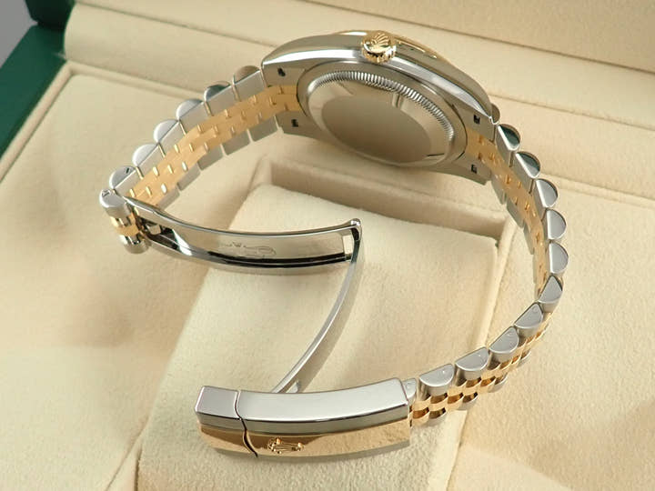 Rolex Datejust 36 <Warranty, Box, etc.>