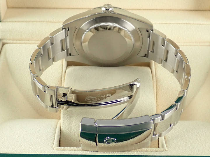ロレックス デイトジャストII Ref.116300 ブラック文字盤 中古 datejust-182