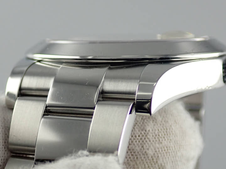 ロレックス デイトジャストII Ref.116300 ブラック文字盤 中古 datejust-182
