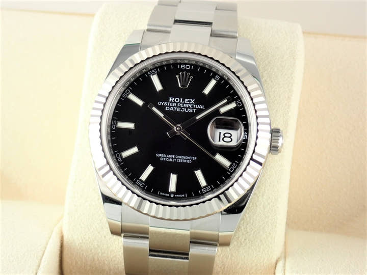 ロレックス デイトジャスト Ref.126334 ブラック文字盤 中古 datejust-185