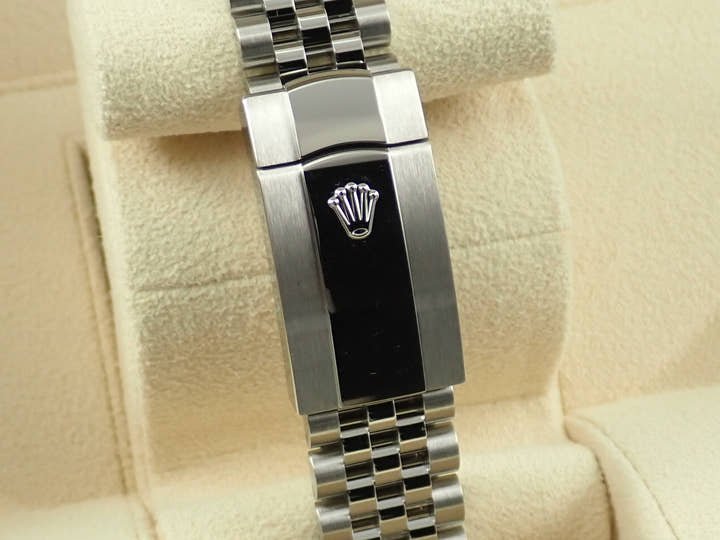 ロレックス デイトジャスト Ref.126200 ブライトブルー文字盤 未使用 datejust-221 ジュビリーブレスレット
