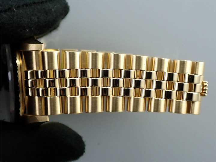 ロレックス デイトジャスト36 Ref.16238 イエローゴールド ネイビー文字盤 ジュビリーブレスレット