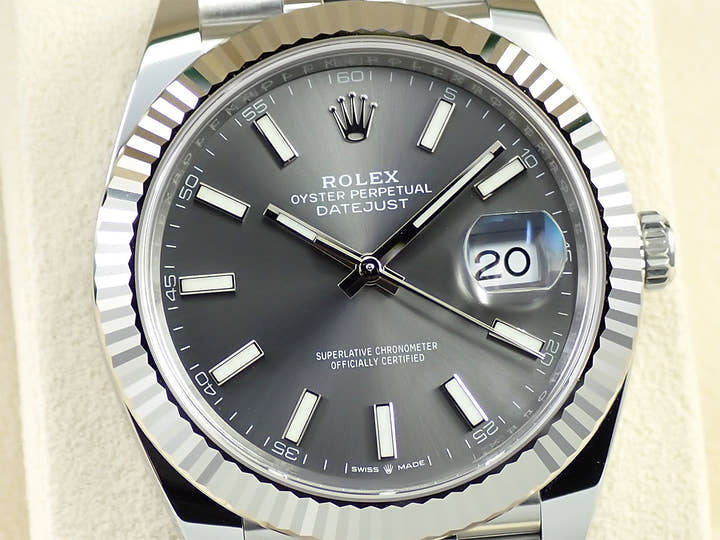 ロレックス デイトジャスト41 Ref.126334 ステンレススチール/ホワイトゴールド スレート文字盤 ジュビリーブレスレット 未使用 80V7R483