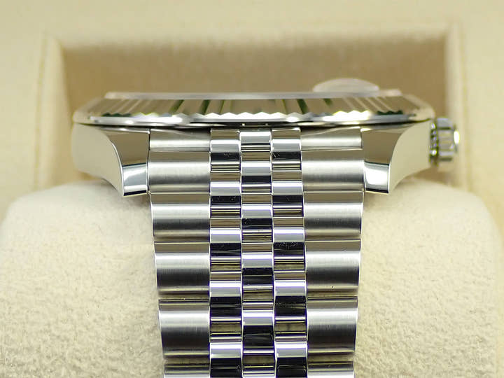 ロレックス デイトジャスト41 Ref.126334 ステンレススチール/ホワイトゴールド スレートx10Pダイヤ文字盤 ジュビリーブレスレット