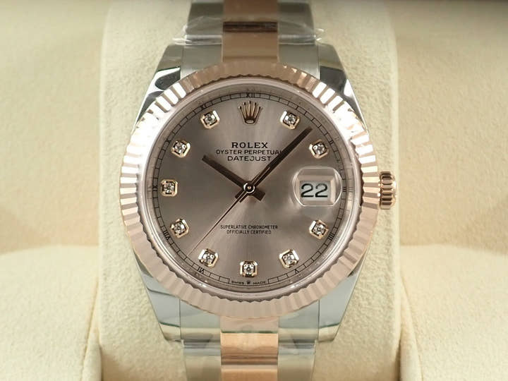 Rolex Datejust 41 Sandust Dial <New warranty, box, etc.>