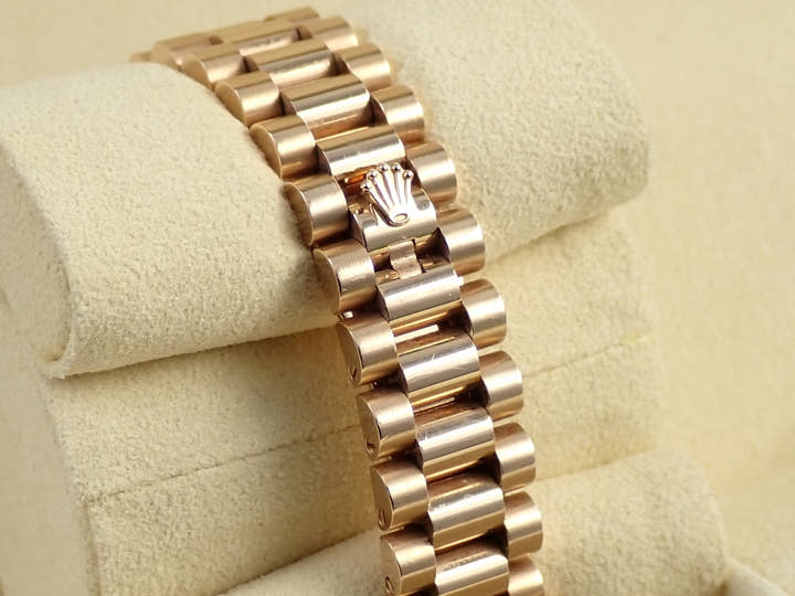 Rolex Datejust 28 Ref. 279175G Everose Gold with Diamond Chocolate Dial and Jubilee Bracelet