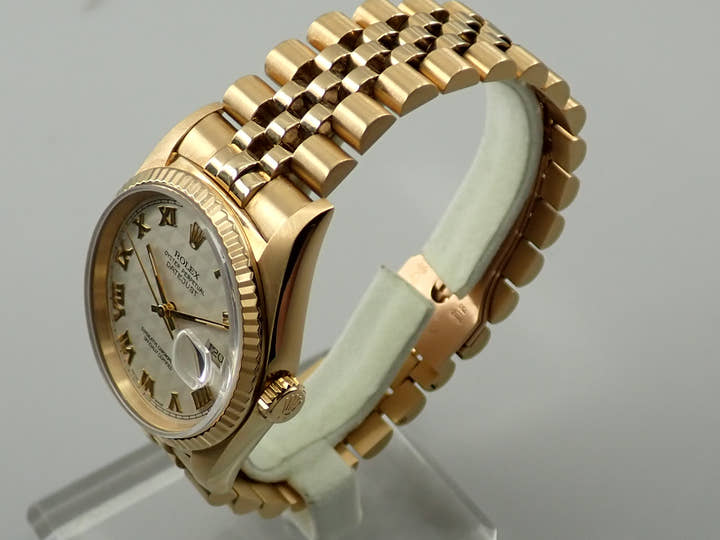ロレックス デイトジャスト36 Ref.16238 イエローゴールド アイボリーピラミッド文字盤 ジュビリーブレスレット