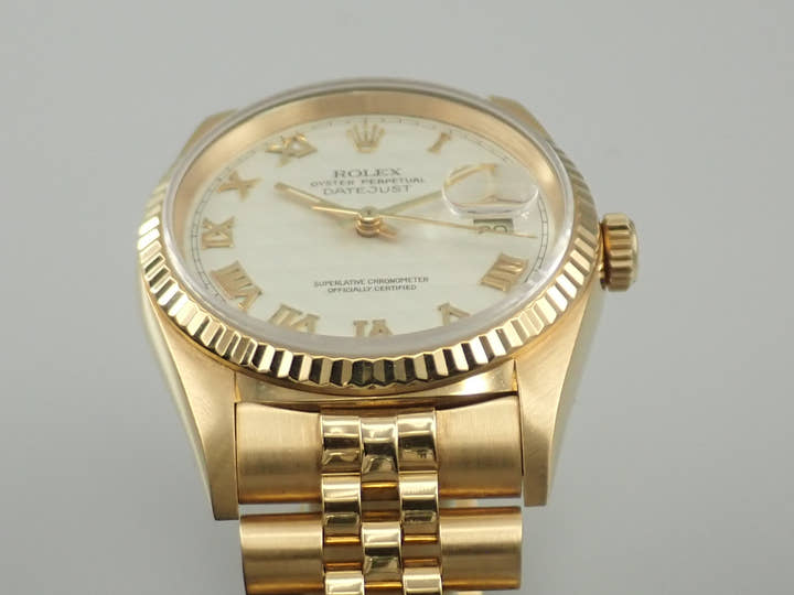 ロレックス デイトジャスト36 Ref.16238 イエローゴールド アイボリーピラミッド文字盤 ジュビリーブレスレット