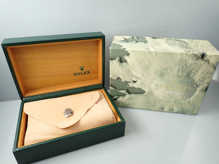 ロレックス デイトジャスト Ref.16030 ステンレススチール ホワイト文字盤 ジュビリーブレスレット