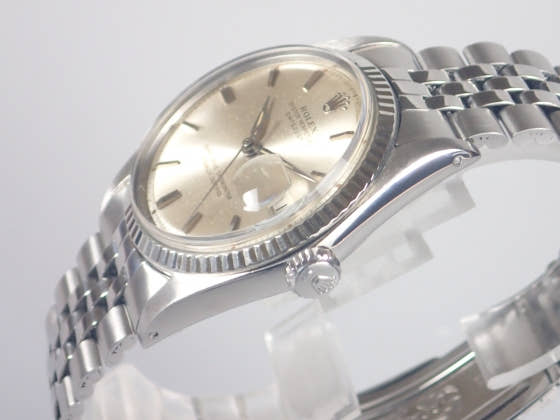 Pre-owned Rolex Datejust Ref. 1601 with silver dial and Jubilee bracelet (datejust-4).