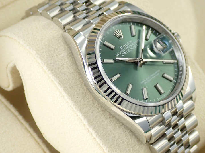 ロレックス デイトジャスト36 Ref.126234 ステンレススチール/ホワイトゴールド ミントグリーン文字盤 ジュビリーブレスレット 未使用 S0L7L3M9