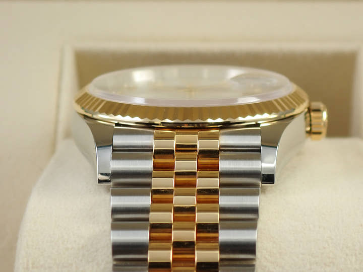 Rolex Datejust 36 <Warranty, Box, etc.>