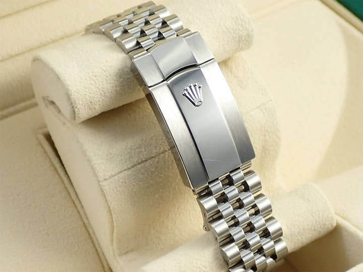 ロレックス デイトジャスト36 Ref.126234 ステンレススチール/ホワイトゴールド ブルー文字盤 ジュビリーブレスレット 美品 28Y6Z31A