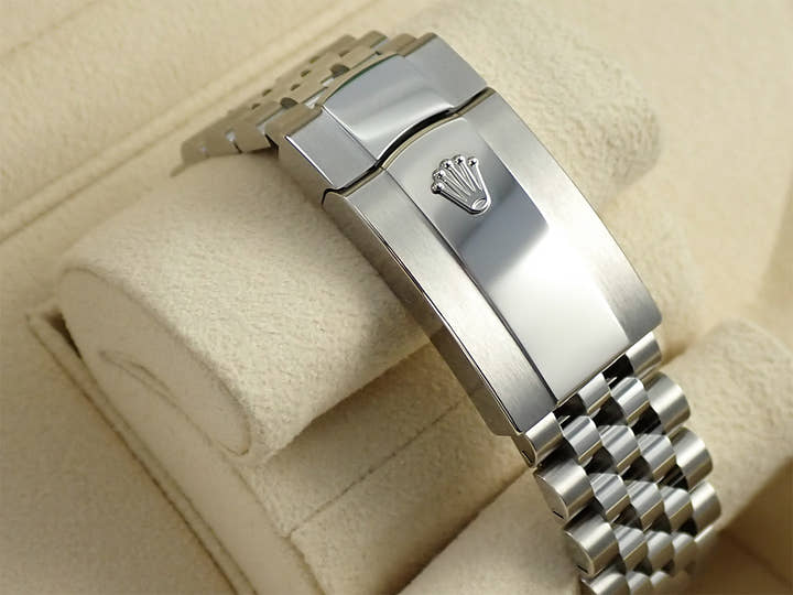 ロレックス デイトジャスト36 Ref.126234G ステンレススチール/ホワイトゴールド ブライトブルー フルーテッドモチーフx10Pダイヤ文字盤 ジュビリーブレスレット 未使用 L80295F5