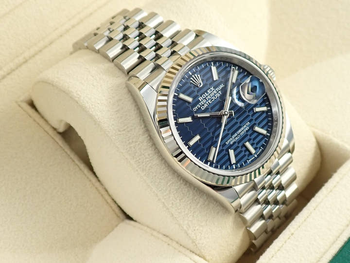 ロレックス デイトジャスト36 Ref.126234 ステンレススチール/ホワイトゴールド ブルー文字盤 ジュビリーブレスレット 美品 7KU13646