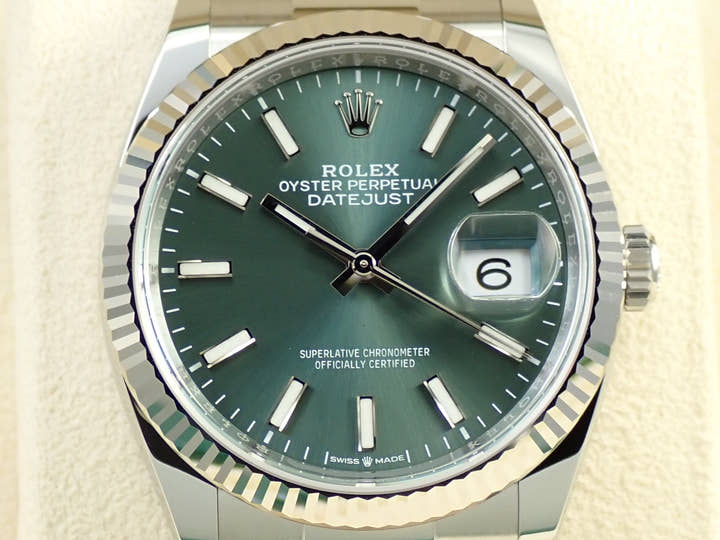ロレックス デイトジャスト36 Ref.126234 ステンレススチール/ホワイトゴールド ミントグリーン文字盤 オイスターブレスレット