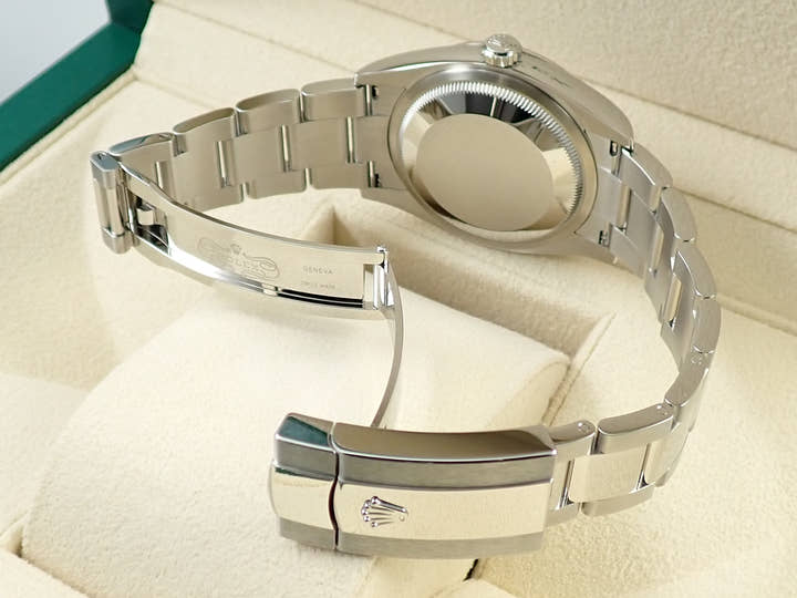 ロレックス デイトジャスト36 Ref.126234 ステンレススチール/ホワイトゴールド ミントグリーン文字盤 オイスターブレスレット