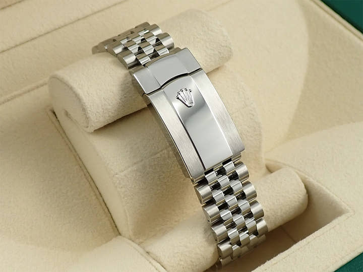 ロレックス デイトジャスト36 Ref.126234 ステンレススチール/ホワイトゴールド グリーンパーム文字盤 ジュビリーブレスレット 未使用 MU53L842