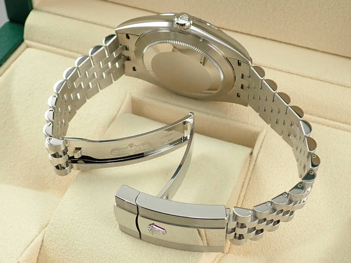 ロレックス デイトジャスト41 Ref.126334G ステンレススチール/ホワイトゴールド ブライトブルー文字盤 ジュビリーブレスレット 未使用 WA3URRAT