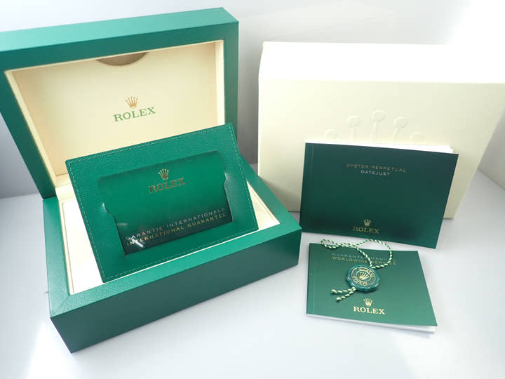 Rolex Datejust 41 <Warranty, Box, etc.>