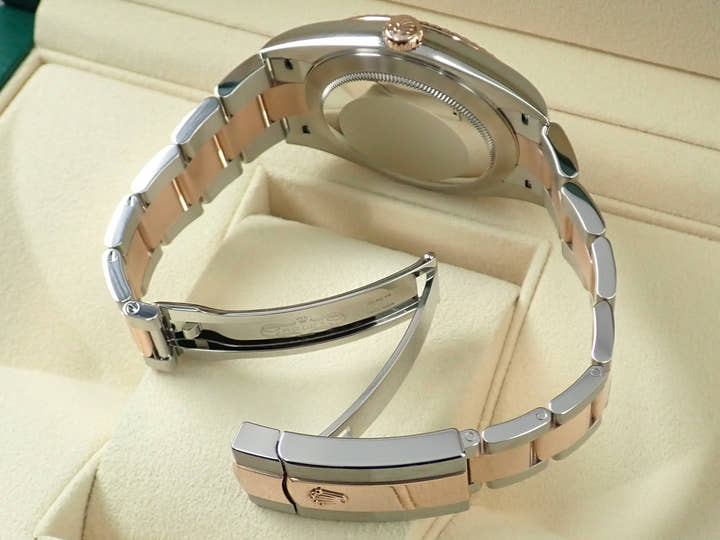 Rolex Datejust 41 <Warranty, Box, etc.>