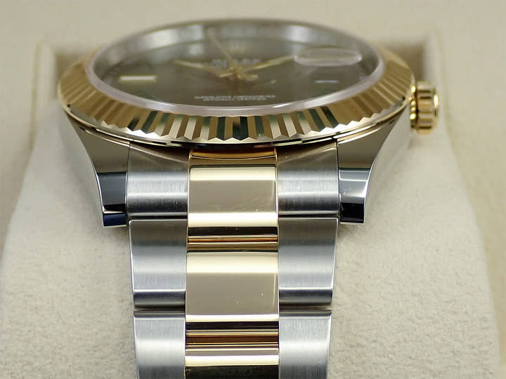 ロレックス デイトジャスト41 Ref.126333 ステンレススチール/イエローゴールド スレートローマン文字盤 オイスターブレスレット