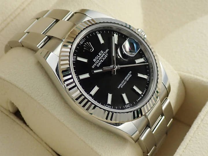 ロレックス デイトジャスト41 Ref.126334 ステンレススチール/ホワイトゴールド ブラック文字盤 オイスターブレスレット
