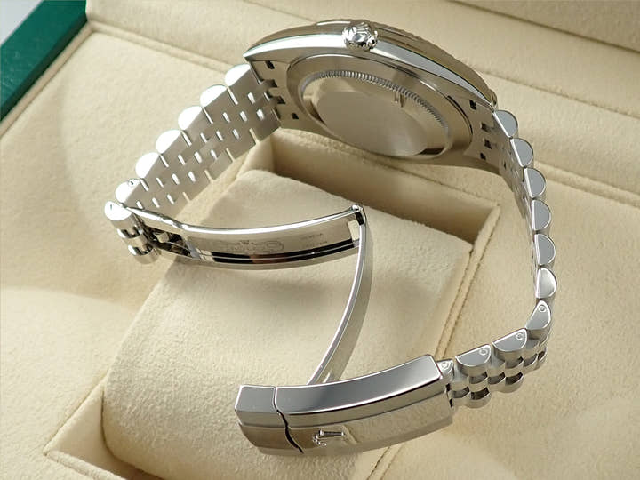 ロレックス デイトジャスト41 Ref.126334 ステンレススチール/ホワイトゴールド ミントグリーン文字盤 ジュビリーブレスレット