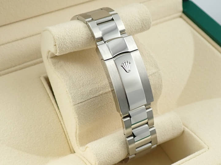 ロレックス デイトジャスト41 Ref.126334 ステンレススチール/ホワイトゴールド スレートローマン文字盤 オイスターブレスレット