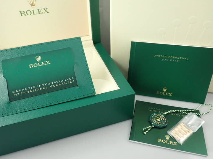 ロレックス デイデイト36 Ref.128238A イエローゴールド グリーンオンブレ文字盤