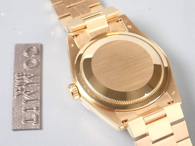 ロレックス デイデイト Ref.118238 オパール文字盤 中古 day-date-18