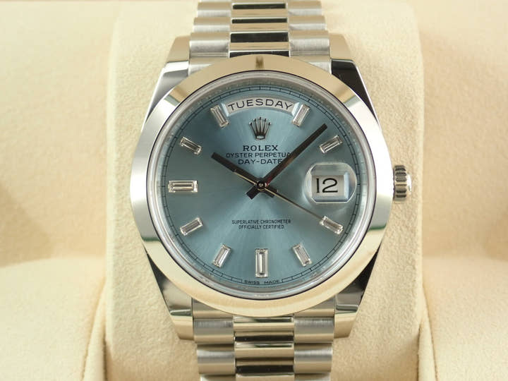 ロレックス デイデイト40 Ref.228206A プラチナ アイスブルー文字盤