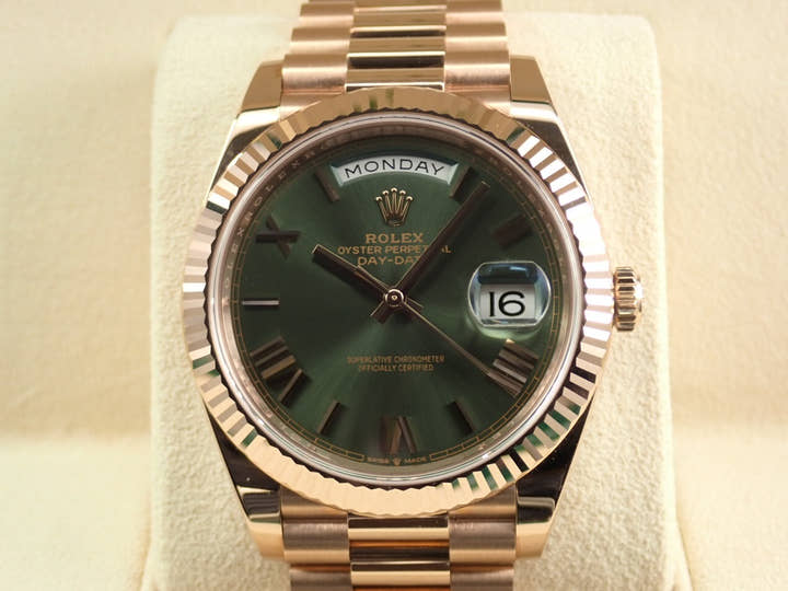 ロレックス デイデイト40 Ref.228235 エバーローズゴールド オリーブグリーン文字盤