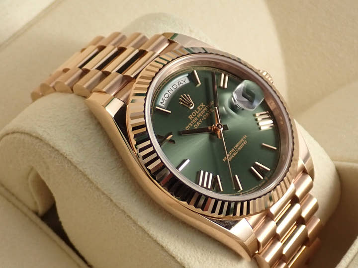ロレックス デイデイト40 Ref.228235 エバーローズゴールド オリーブグリーン文字盤