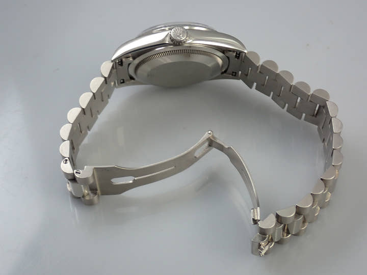 ロレックス デイデイト36 Ref.18239 ホワイトゴールド ブラック文字盤