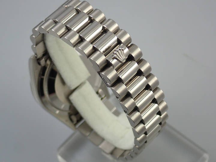 ロレックス デイデイト36 Ref.18239 ホワイトゴールド ブラック文字盤