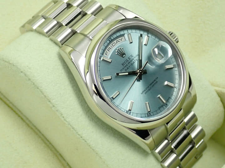 ロレックス デイデイト36 Ref.118206 プラチナ アイスブルー文字盤