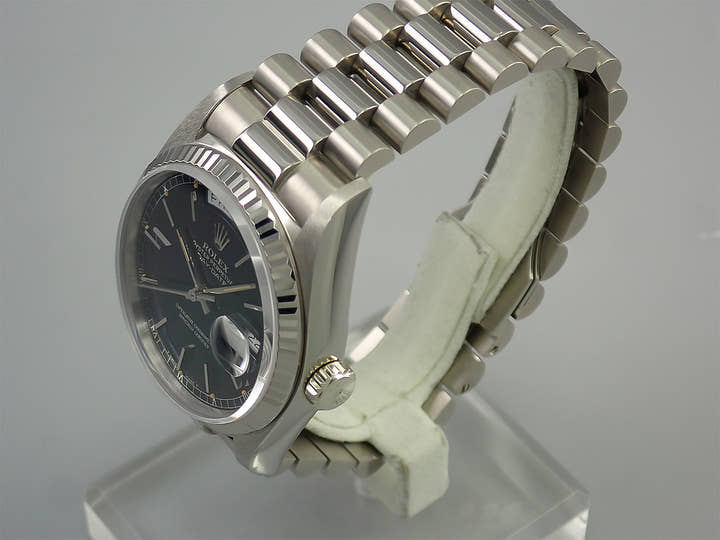 ロレックス デイデイト36 Ref.18039 ホワイトゴールド ネイビー文字盤