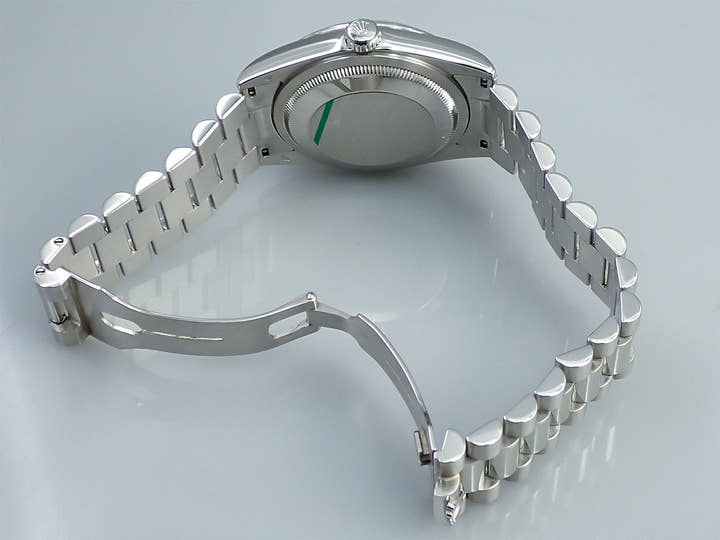 ロレックス デイデイト36 Ref.118206A プラチナ アイスブルー文字盤