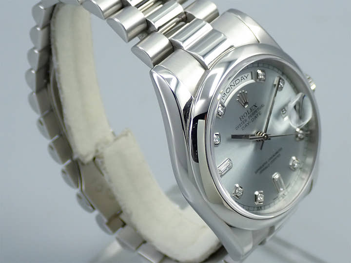 ロレックス デイデイト36 Ref.118206A プラチナ アイスブルー文字盤