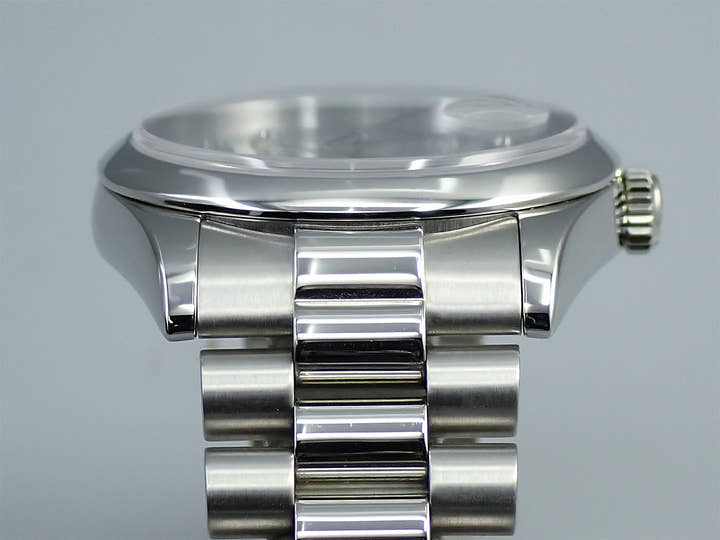 ロレックス デイデイト36 Ref.118206A プラチナ アイスブルー文字盤