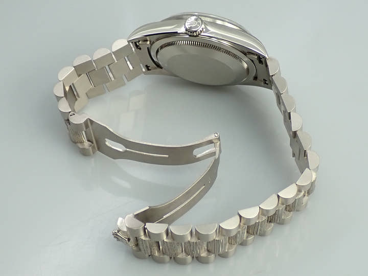 ロレックス デイデイト36 Ref.18249 ホワイトゴールド グロッシュラー文字盤